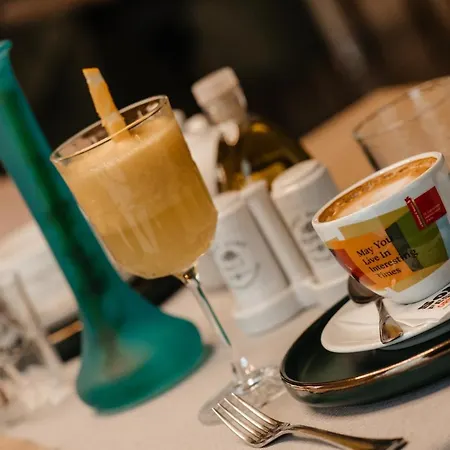 Clipa Hotel Drobeta Turnu Severin